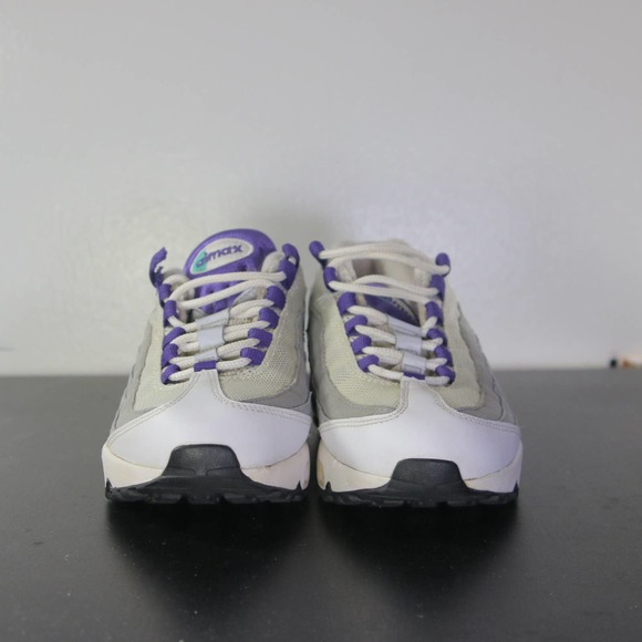 Nike Air Max 95 Low White Gray Women's Sneakers 003601 Size 6.5 Womens/5 Youth - Picture 3 of 11